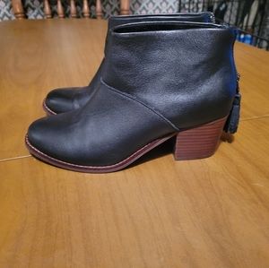 Toms leather booties